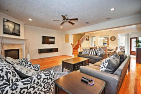 2,500 Sq Ft Townhome - Walk to Central River Oaks!